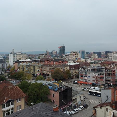 City View - Downtown Apartment In Prishtina Pristina Extérieur photo